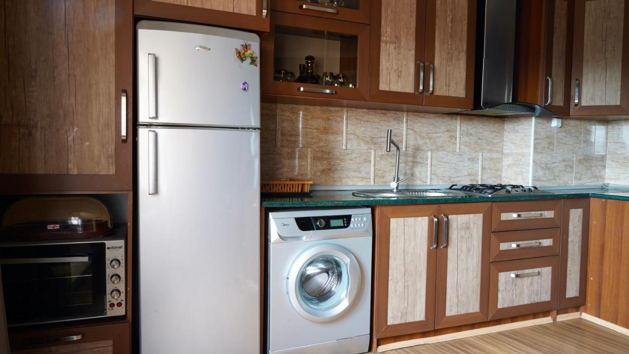 Apartment Shafi 8 Tbilisi Buitenkant foto