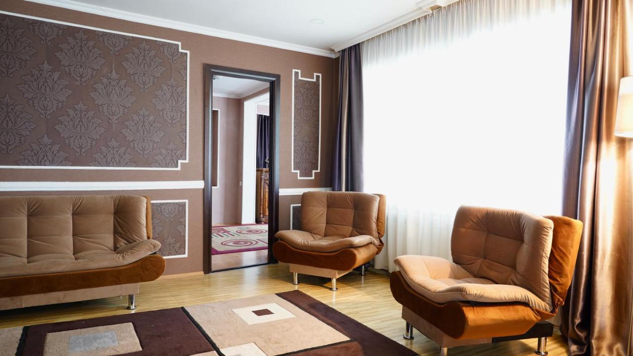 Apartment Shafi 8 Tbilisi Buitenkant foto