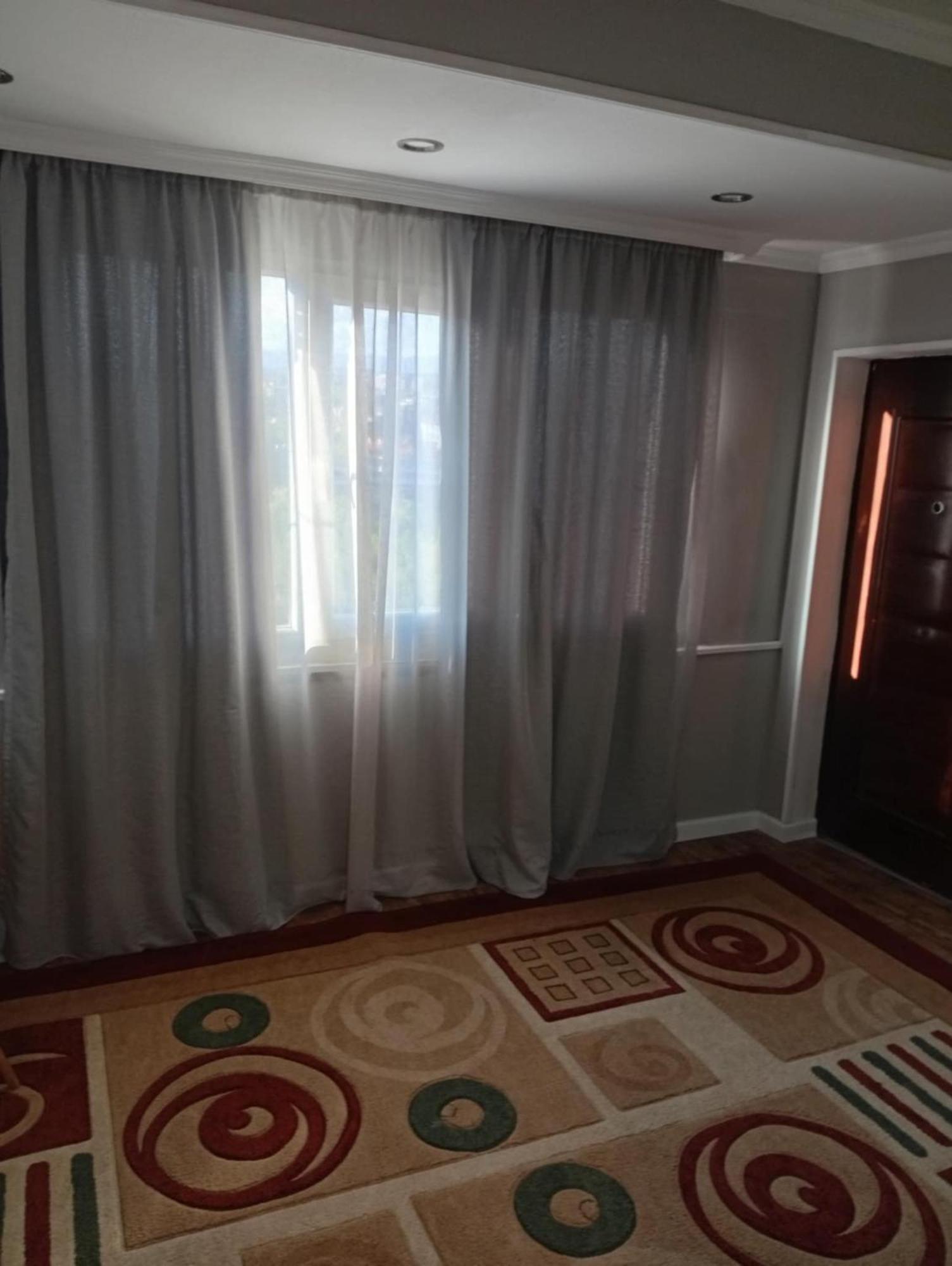 Apartment Shafi 8 Tbilisi Buitenkant foto